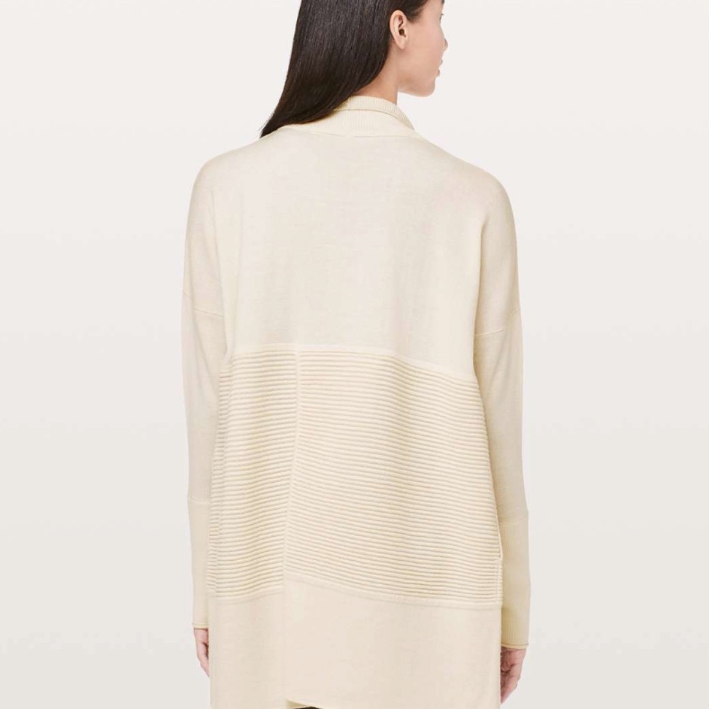 Lululemon | Sit In Lotus Wrap II - Picture 3 of 7
